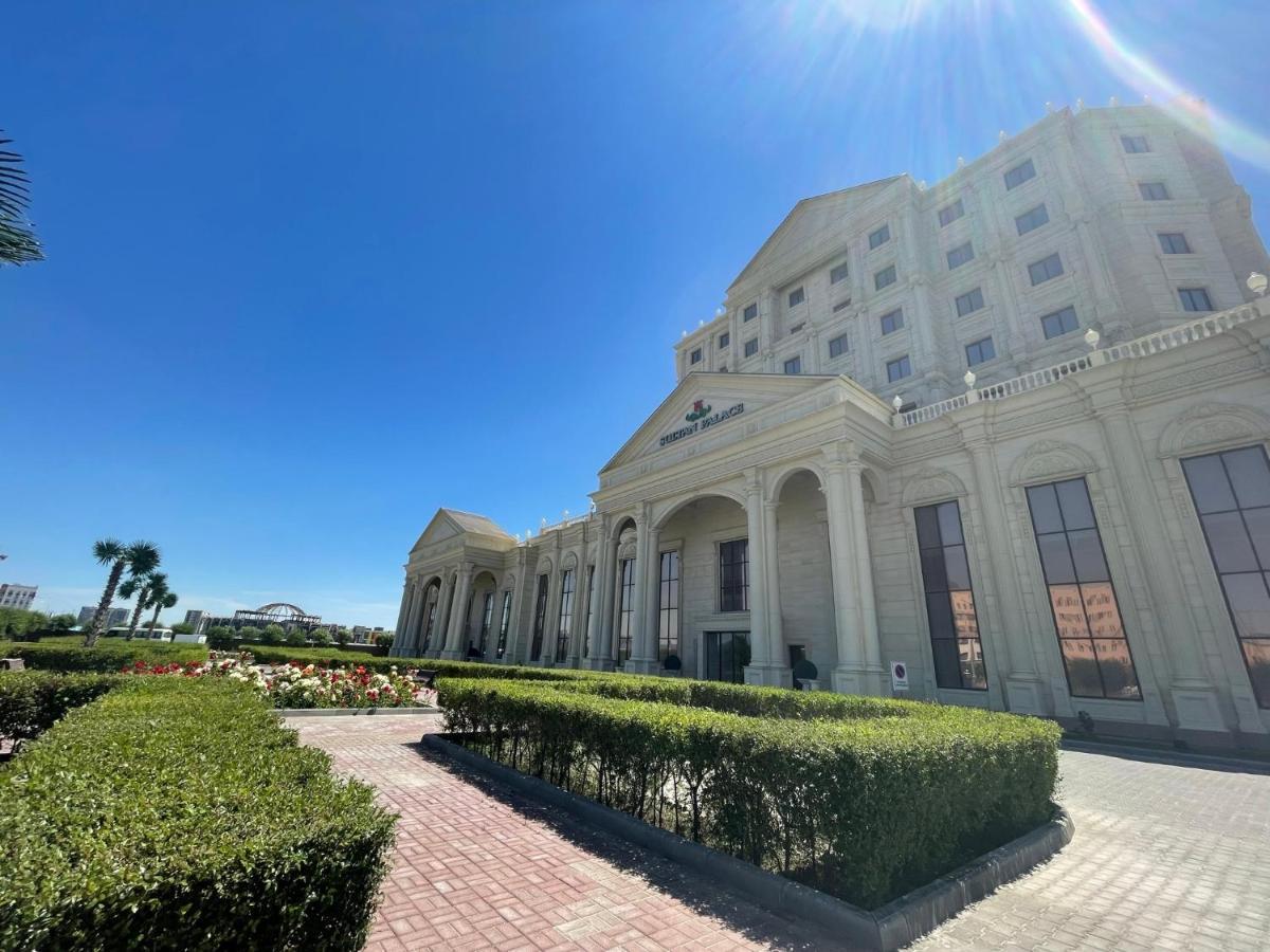 Sultan Palace Hotel Aτιράου Εξωτερικό φωτογραφία The main building of the university