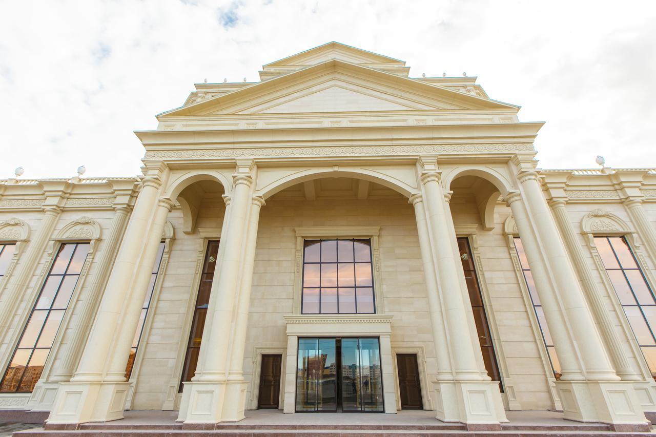 Sultan Palace Hotel Aτιράου Εξωτερικό φωτογραφία The main entrance of the museum